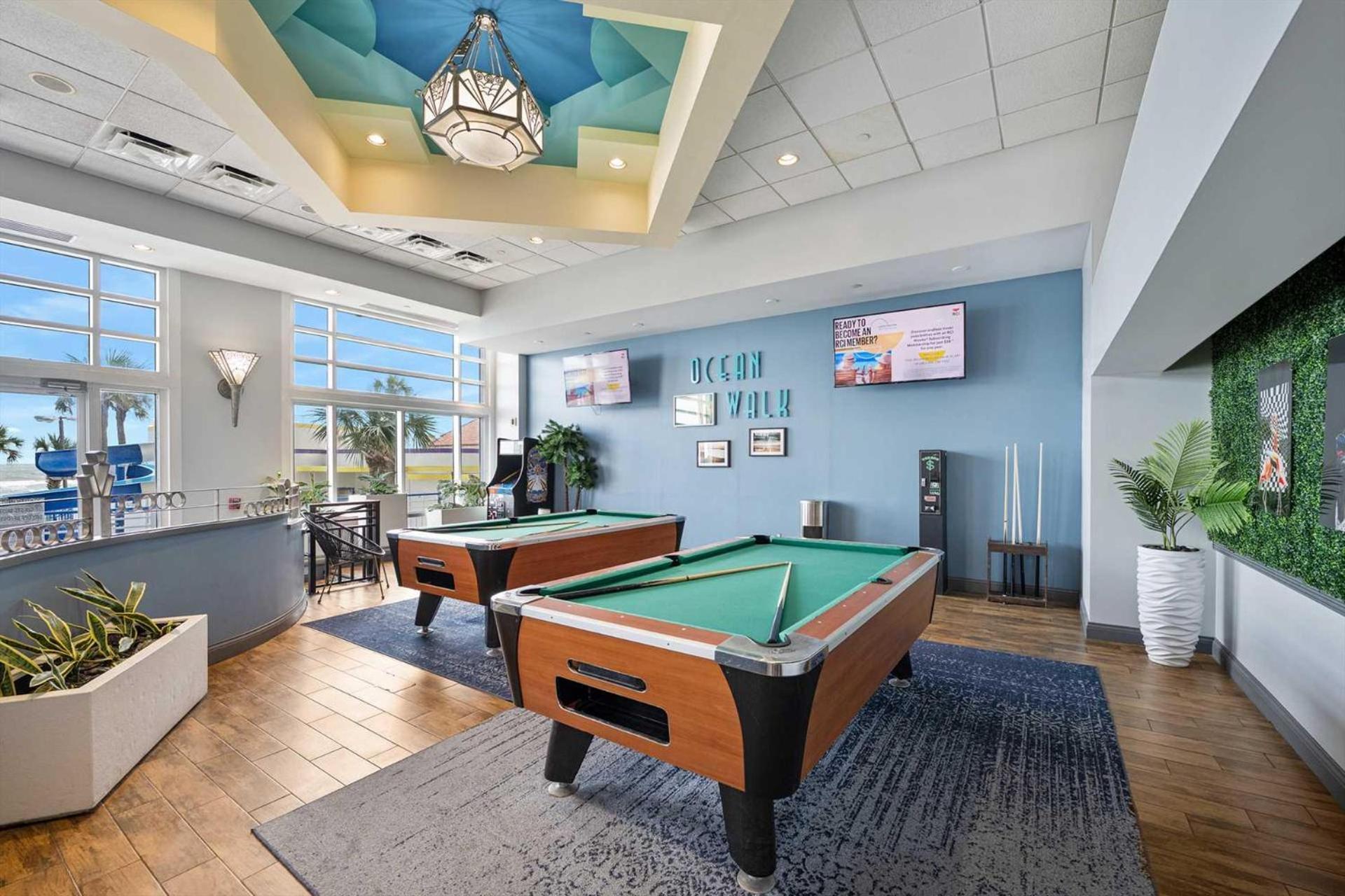Holiday home Luxury 20th Floor 2 Bedroom Direct Oceanfront Daytona *
