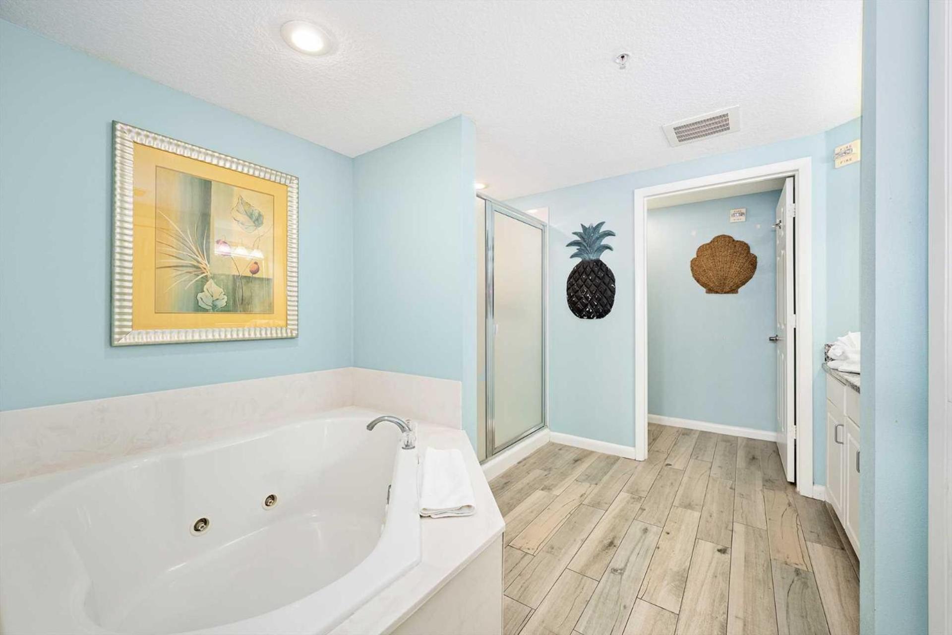 Luxury 20th Floor 2 Bedroom Direct Oceanfront Daytona