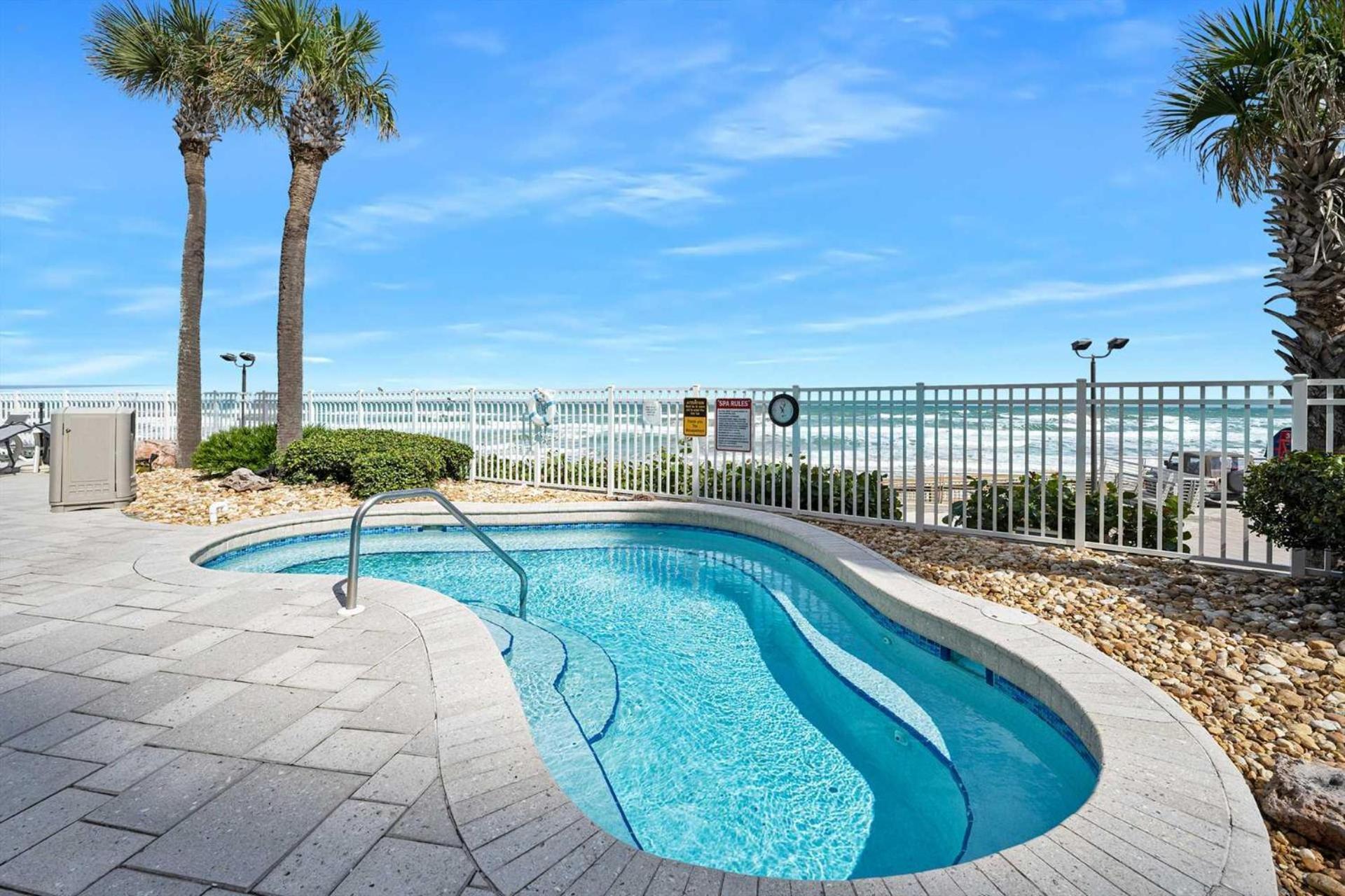 Luxury 20th Floor 2 Bedroom Direct Oceanfront Daytona Holiday home Daytona Beach