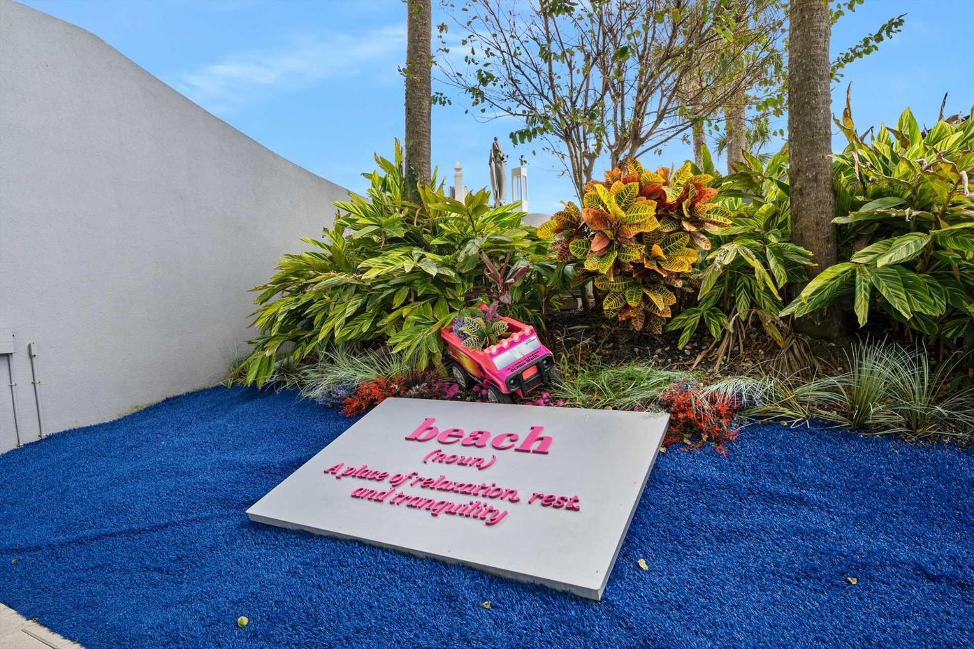 Luxury 20th Floor 2 Bedroom Direct Oceanfront Daytona